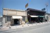 在Makariou三大道Geroskipou，塞浦路斯传统的塞浦路斯商店