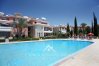 度假公寓Pafilia雅典娜花园，泳池景观，Geroskipou，塞浦路斯