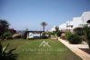 LEPTOS阿波罗海滩别墅在Chloraka，塞浦路斯海岸